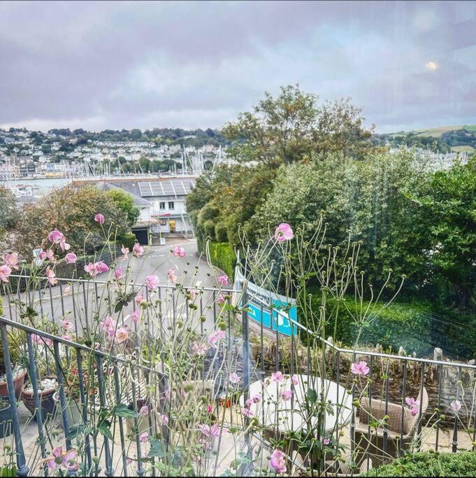 Hazel Bank Holiday Overlooking The River Dart Villa Kingswear Kültér fotó